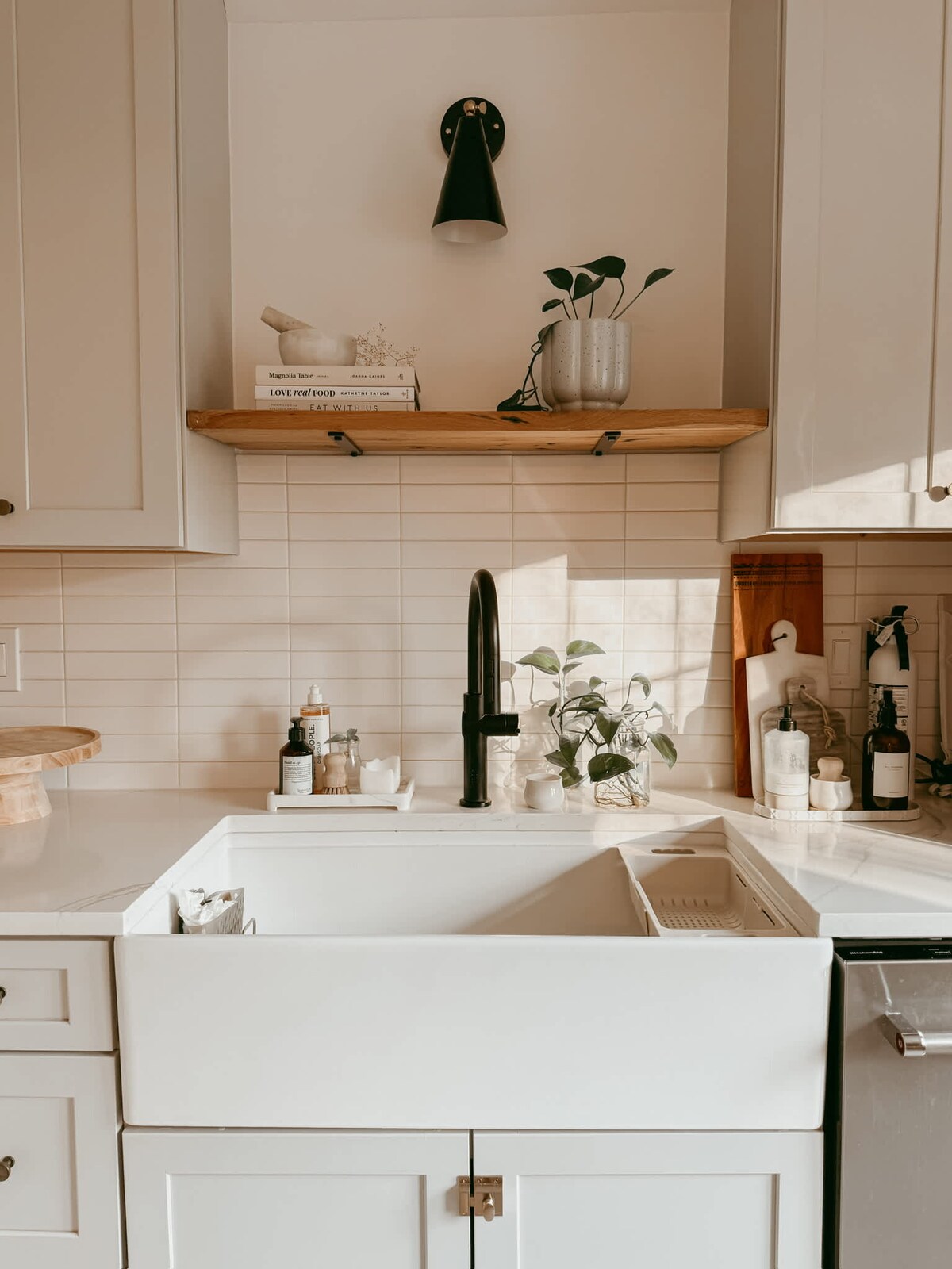 Full kitchen image 6