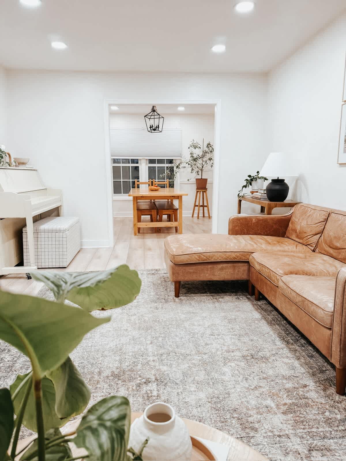 Living room image 2